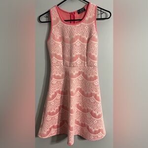 NWOT- Women’s Papermoon size XS pink & white floral mini dress with flare